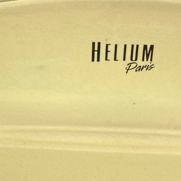 Helium Paris Ivory-Golden Clam Shell Eyeglasses Case - Picture 4 of 6